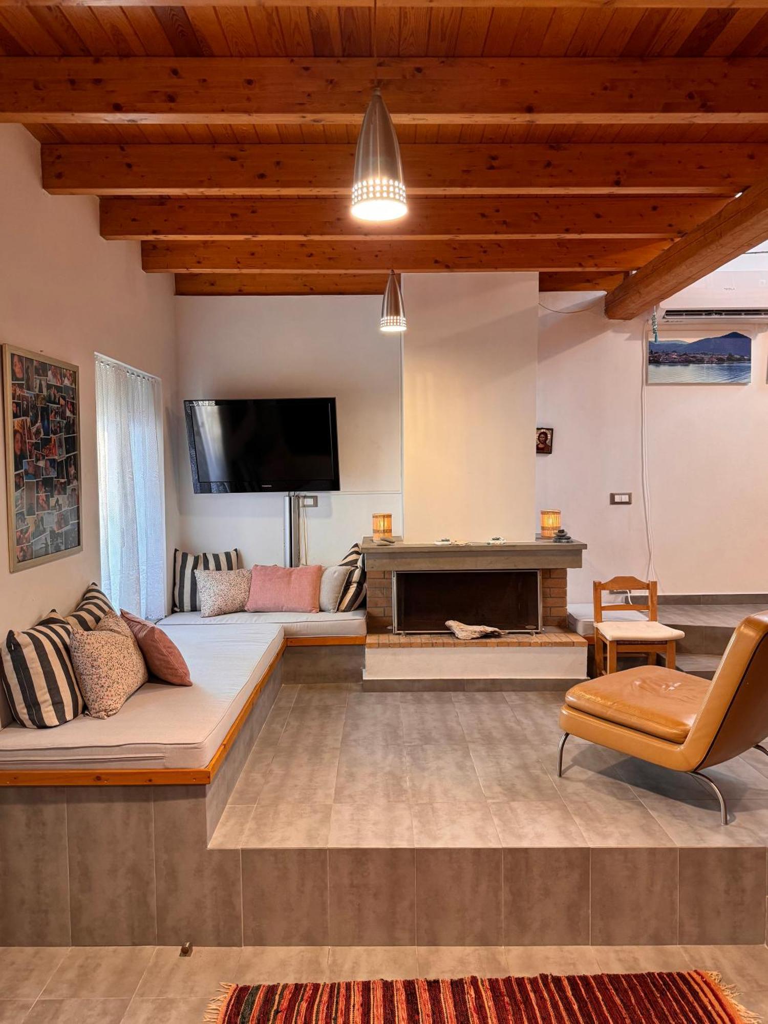 Ianos Maisonette Paralia Sergoulas Buitenkant foto