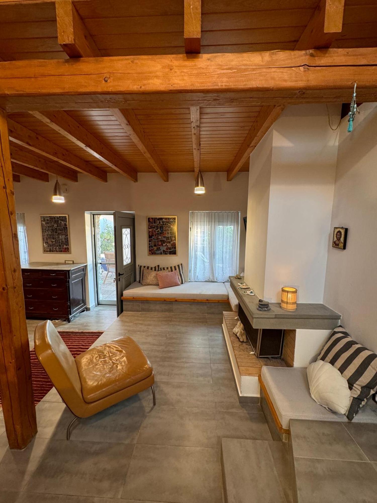 Ianos Maisonette Paralia Sergoulas Buitenkant foto