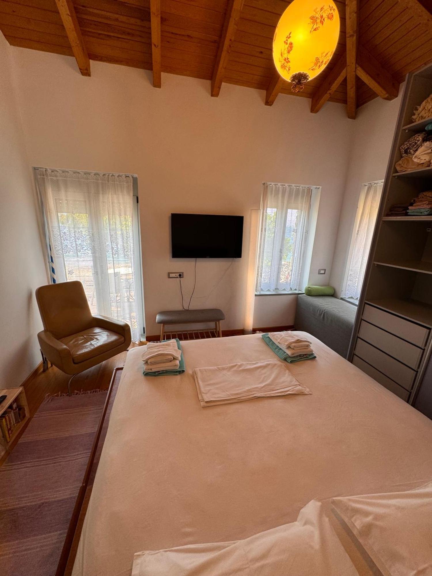 Ianos Maisonette Paralia Sergoulas Buitenkant foto