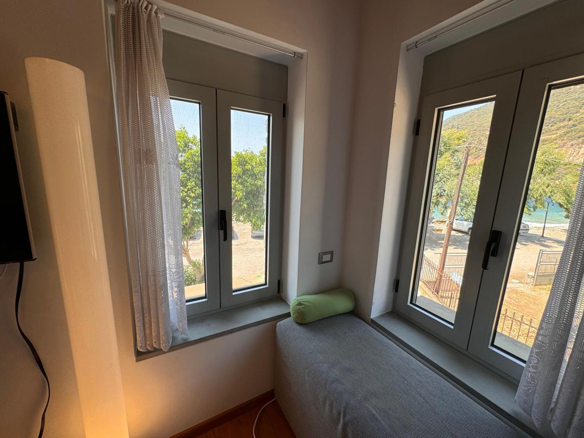 Ianos Maisonette Paralia Sergoulas Buitenkant foto
