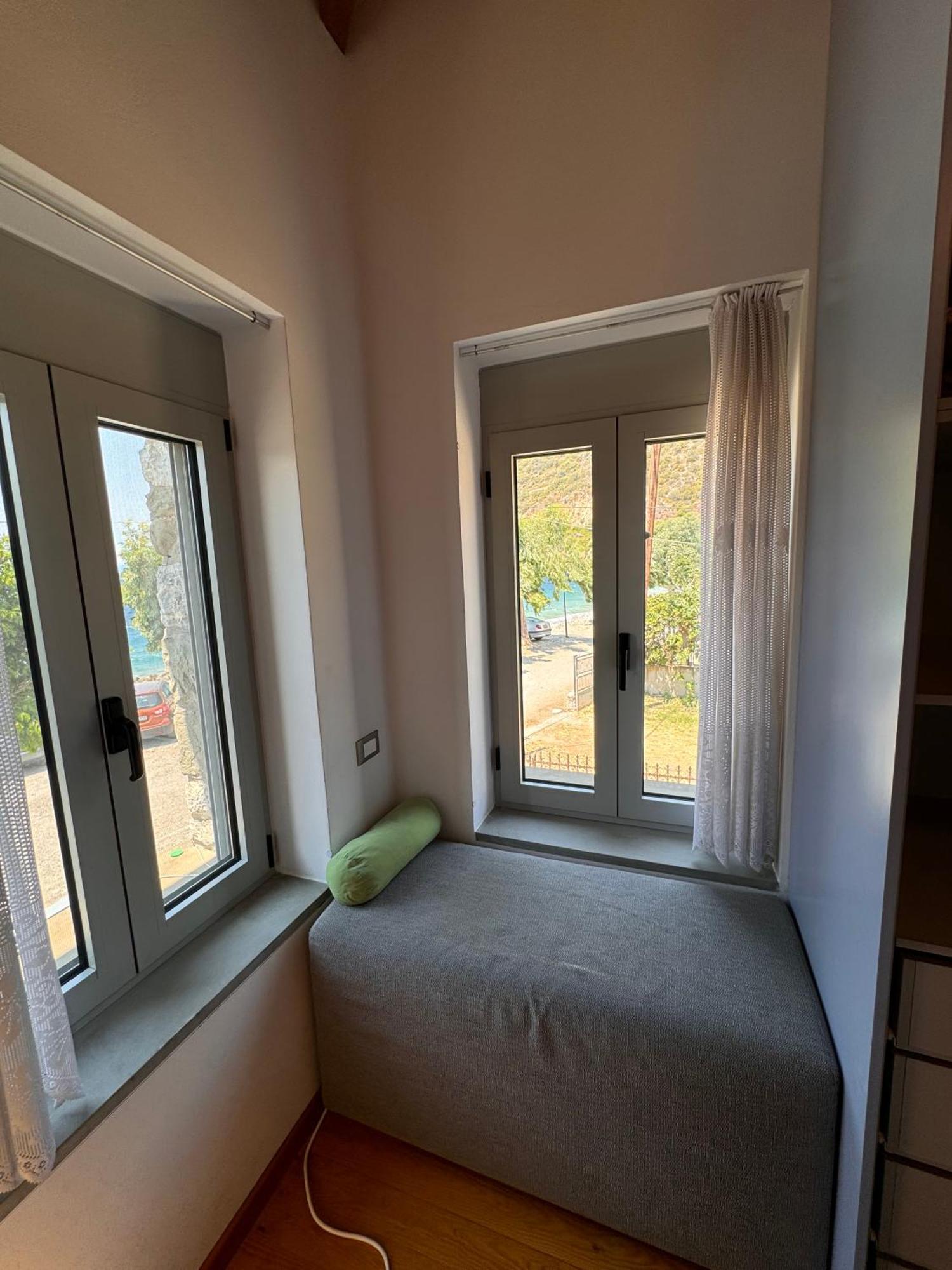 Ianos Maisonette Paralia Sergoulas Buitenkant foto